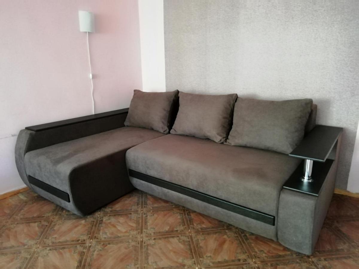 2К. Центр Возле Гуливера.Бассейная 10 Apartment เคียฟ ภายนอก รูปภาพ